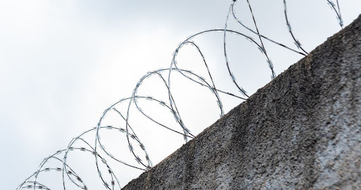 razor wire installation in commerce ca