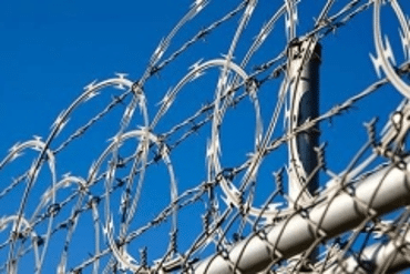 What Materials Are Used in Razor Wire Installation in Los Angeles Projects?
